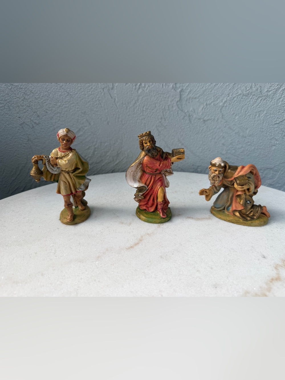 Vintage Nativity Set with Stable Made in Italy - Picture 6 of 9